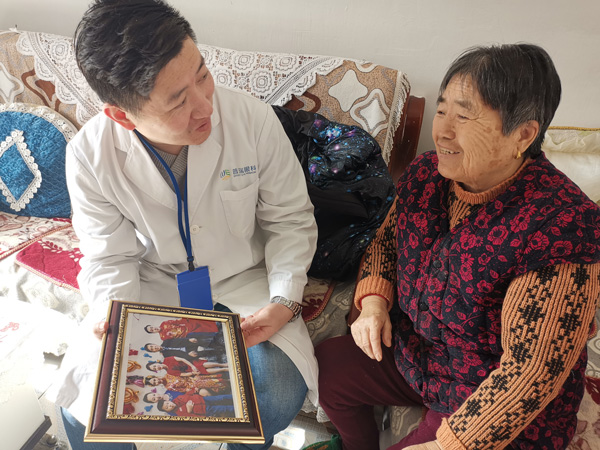 元宵慰問(wèn)送祝福，濃濃關(guān)愛(ài)暖人心